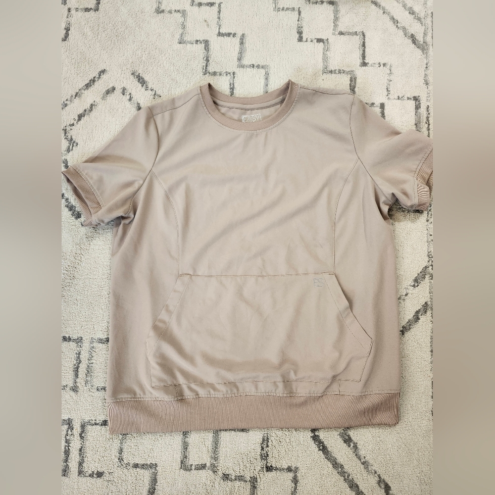Easy Stretch Short Sleeve Pullover in Taupe UA scrubs